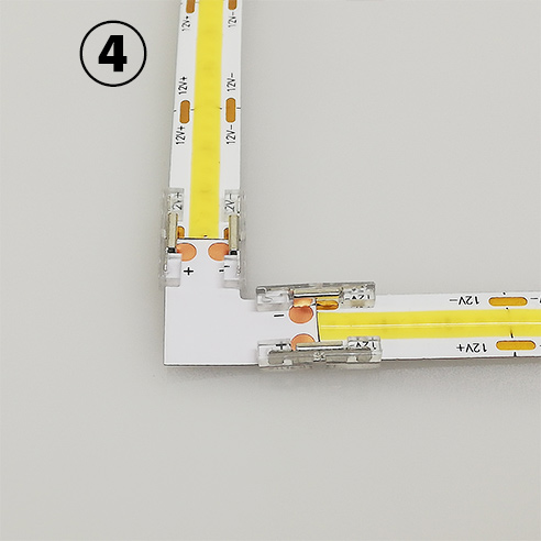 ラインテープコネクタの使用方法