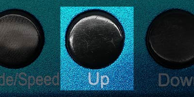 Upボタン