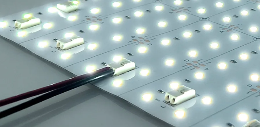 端子台の配線にはAWG18