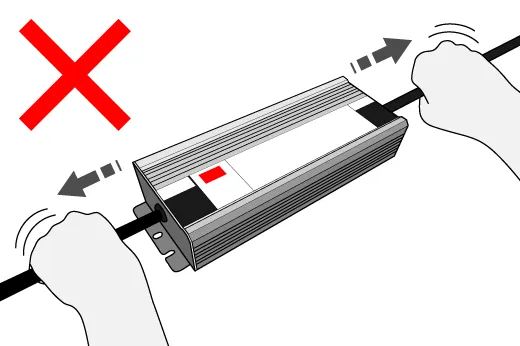 ケーブルを引っぱらない